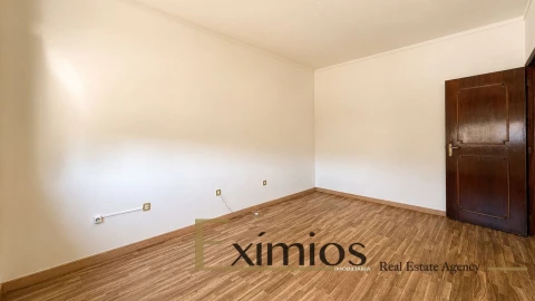 Apartamento T2 para Venda em Galegos (Santa Maria)