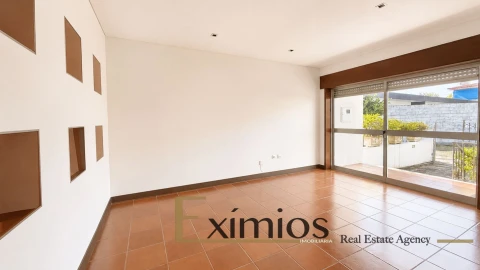 Apartamento T2 para Venda em Galegos (Santa Maria)