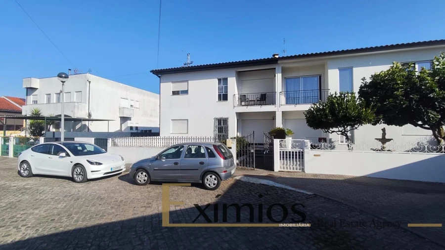 Apartamento T2 para Venda em Galegos (Santa Maria)