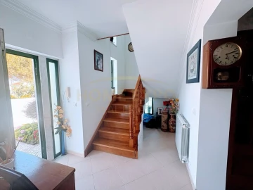 Moradia T3 para Venda em Santa Iria de Azoia, São João da Talha e Bobadela