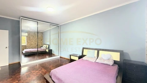 Apartamento T3 para Venda em Agualva e Mira-Sintra