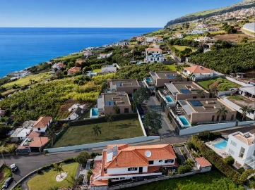 Moradia T3 para Venda em Estreito da Calheta