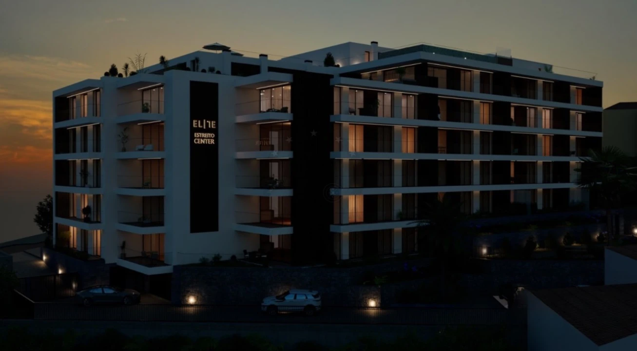 Apartamento T2 para Venda em Estreito de Camara de Lobos Foto 8
