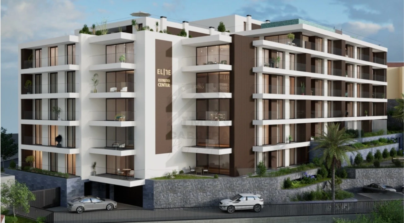 Apartamento T2 para Venda em Estreito de Camara de Lobos Foto 2