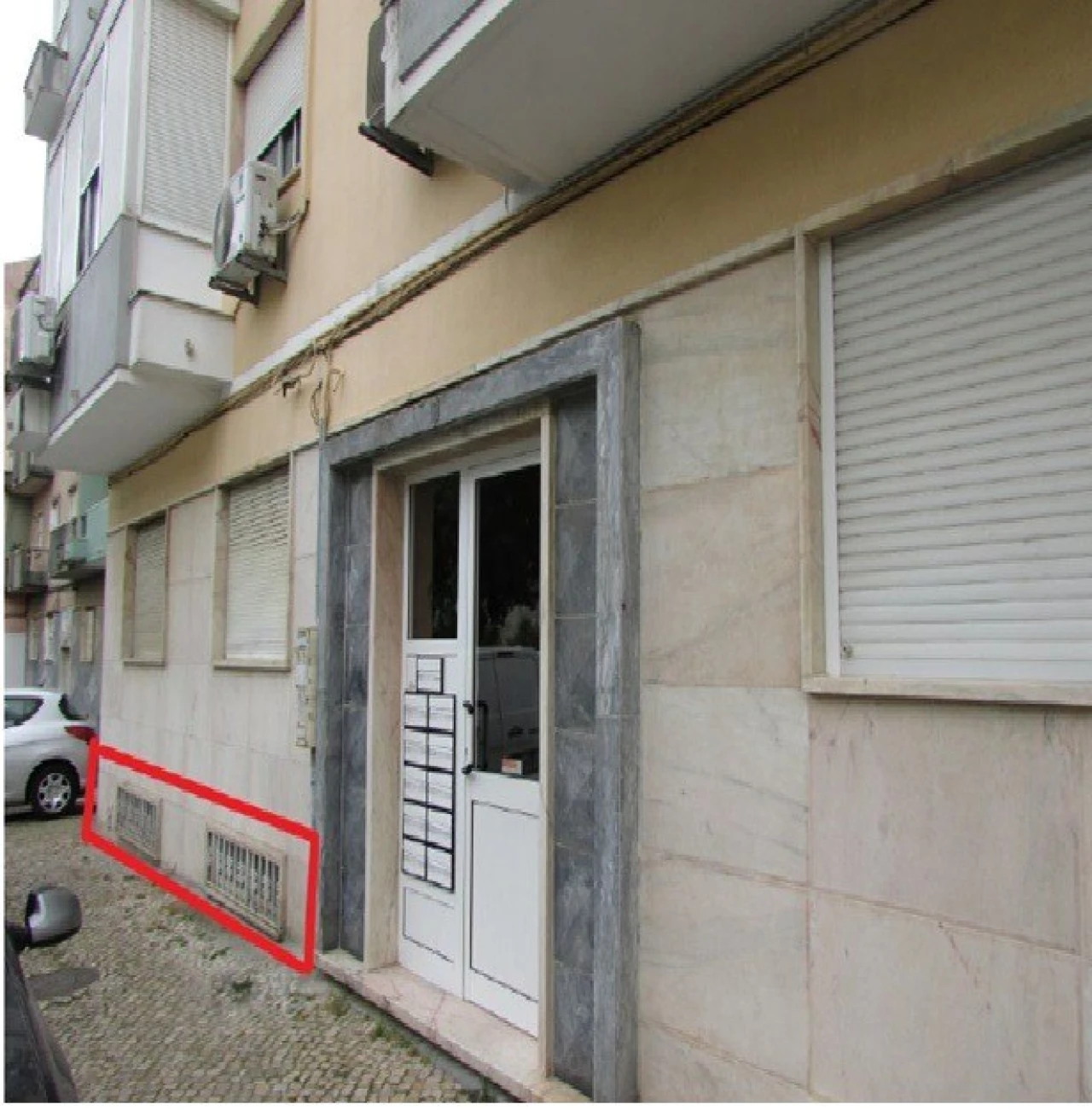 Apartamento T2 para Venda em Falagueira-Venda Nova Foto 2