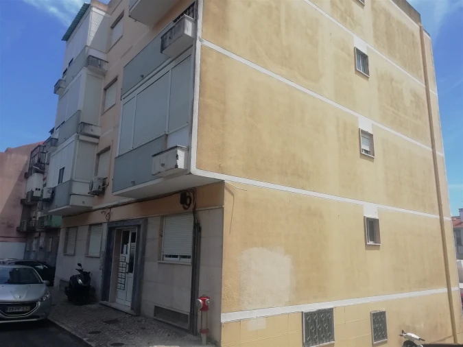 Apartamento T2 para Venda em Falagueira-Venda Nova Foto 62