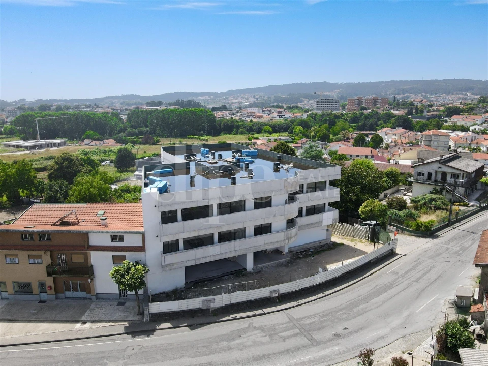 Apartamento T3 para Venda em Paços de Ferreira Foto 28