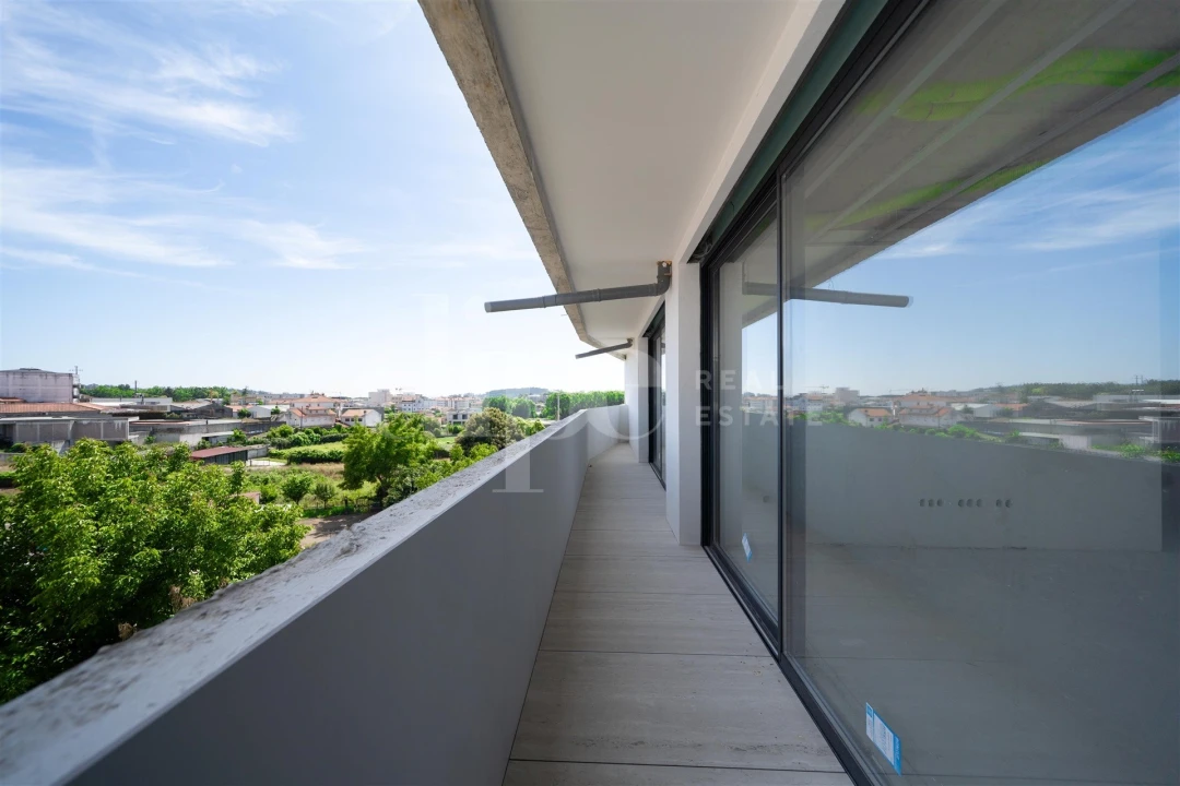 Apartamento T3 para Venda em Paços de Ferreira Foto 13