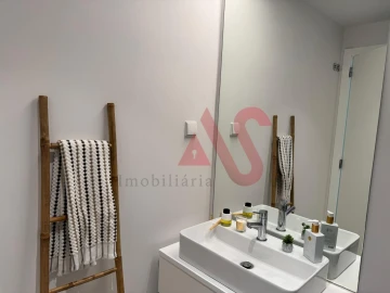 Apartamento T1 para Arrendamento em Algés, Linda-A-Velha e Cruz Quebrada-Dafundo