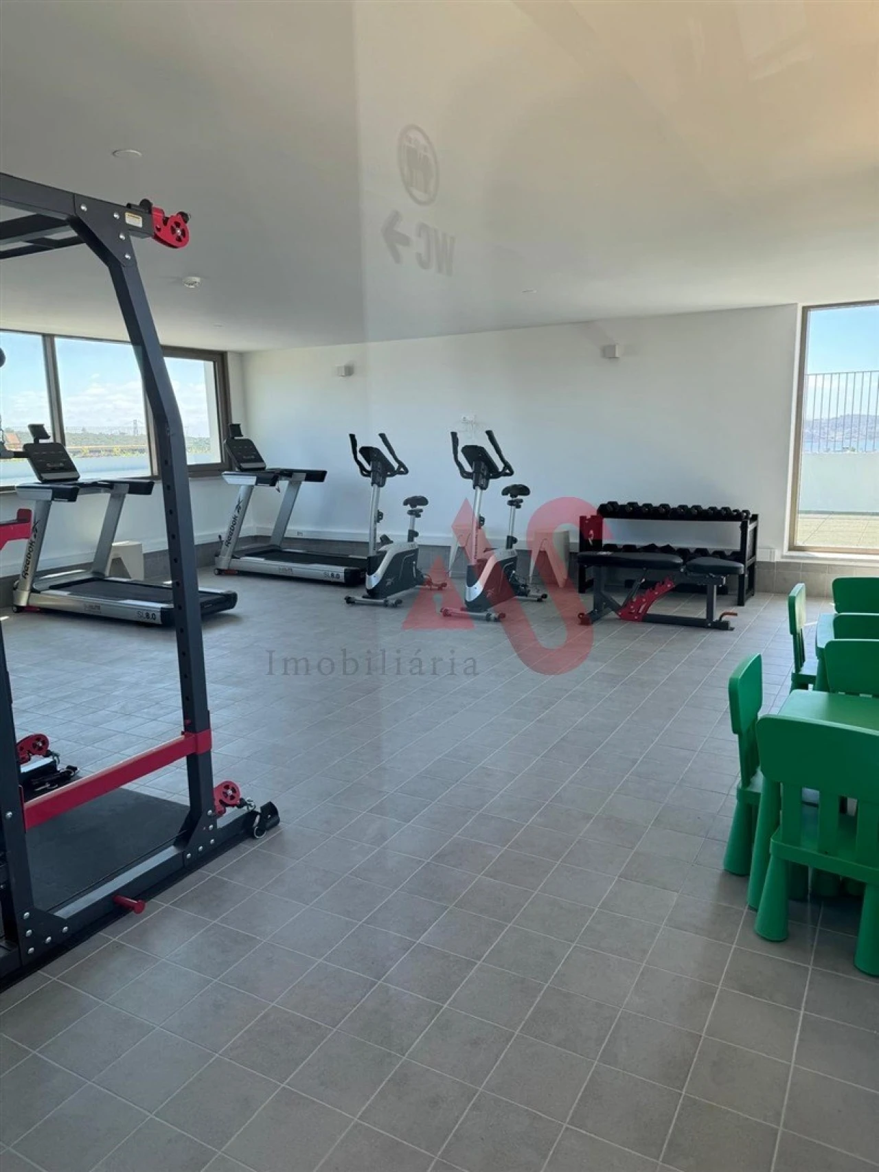 Apartamento T1 para Arrendamento em Algés, Linda-A-Velha e Cruz Quebrada-Dafundo Foto 8