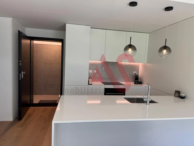 Apartamento T1 para Arrendamento em Algés, Linda-A-Velha e Cruz Quebrada-Dafundo Foto 2