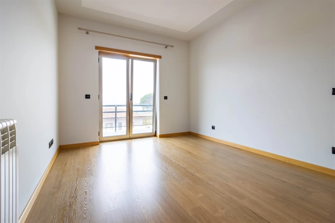 Apartamento T3 para Arrendamento em Leiria, Pousos, Barreira e Cortes Foto 12