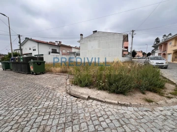 Terreno para Venda em Vilar de Pinheiro