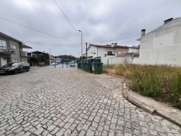 Terreno para Venda em Vilar de Pinheiro