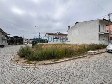 Terreno para Venda em Vilar de Pinheiro