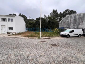 Terreno para Venda em Vilar de Pinheiro