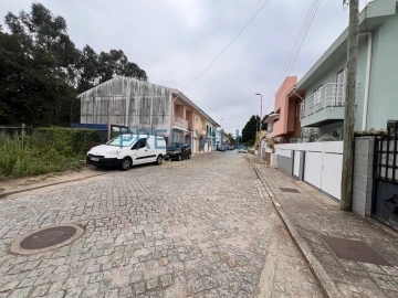 Terreno para Venda em Vilar de Pinheiro