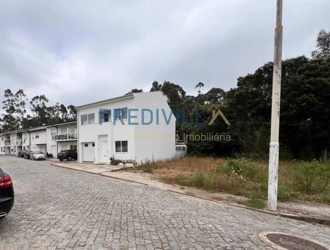 Terreno para Venda em Vilar de Pinheiro Foto 2