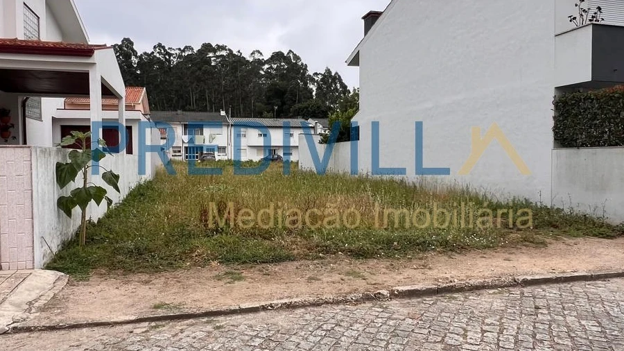 Terreno para Venda em Vilar de Pinheiro