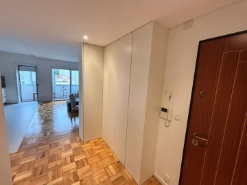 Apartamento T2 para Arrendamento em Cedofeita, Santo Ildefonso, Sé, Miragaia, São Nicolau e Vitória