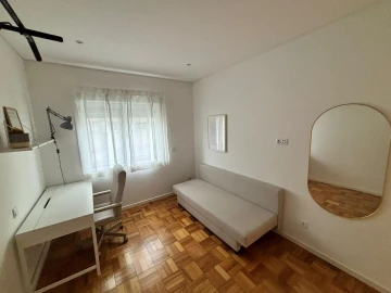Apartamento T2 para Arrendamento em Cedofeita, Santo Ildefonso, Sé, Miragaia, São Nicolau e Vitória