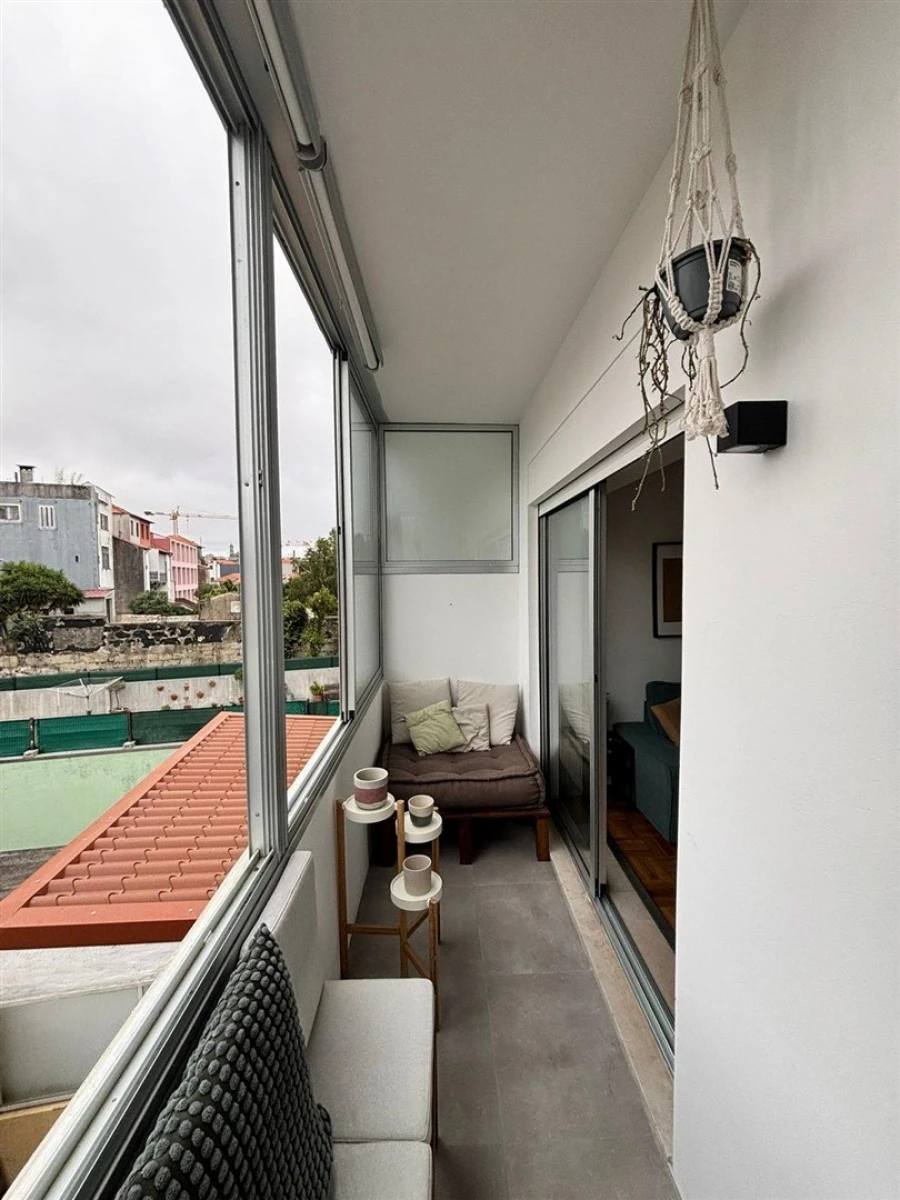 Apartamento T2 para Arrendamento em Cedofeita, Santo Ildefonso, Sé, Miragaia, São Nicolau e Vitória Foto 15