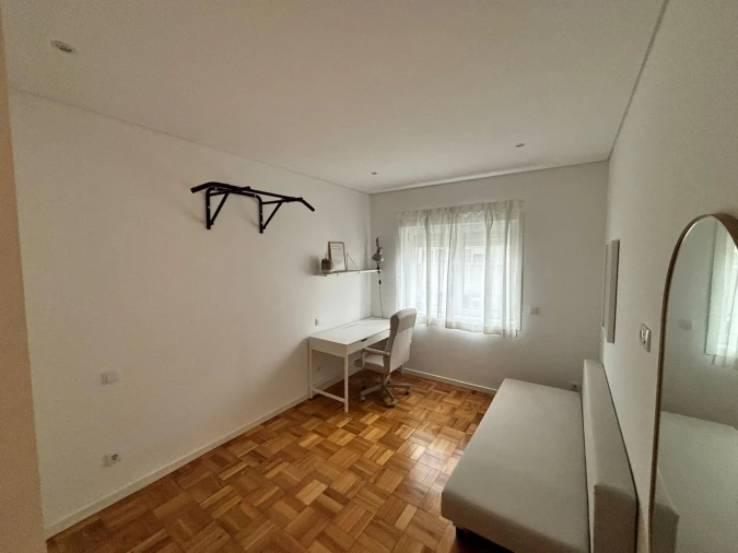 Apartamento T2 para Arrendamento em Cedofeita, Santo Ildefonso, Sé, Miragaia, São Nicolau e Vitória Foto 21
