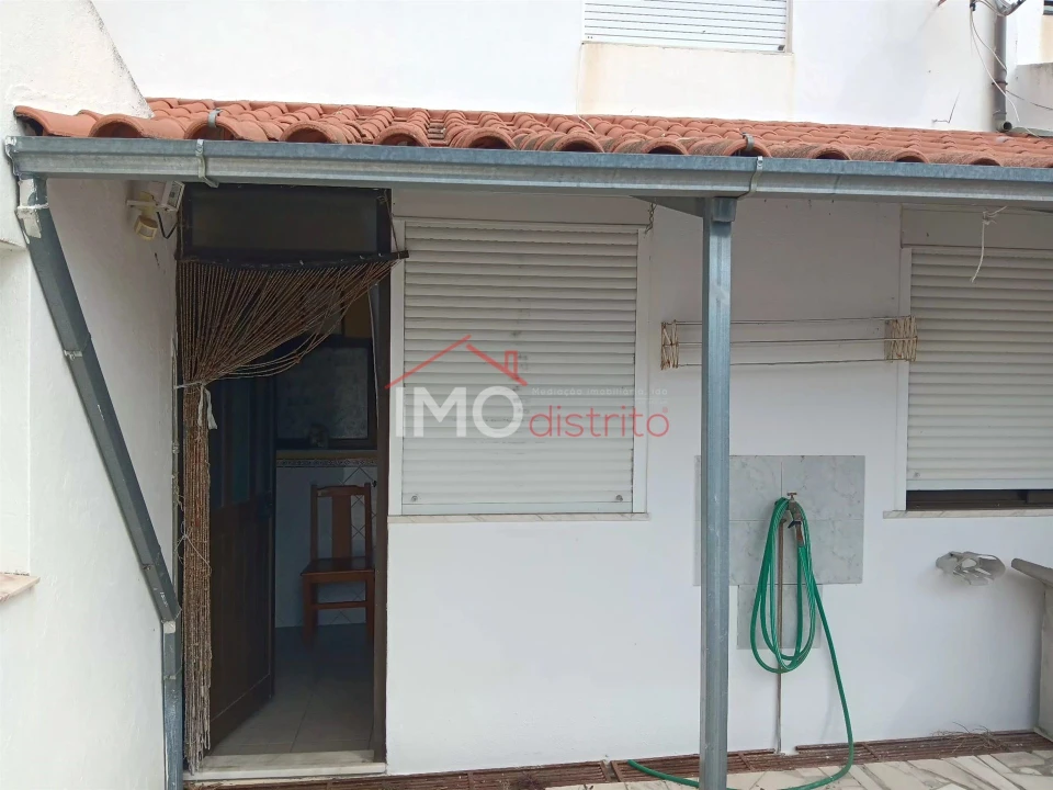 Moradia T3 para Venda em Beirã Foto 4