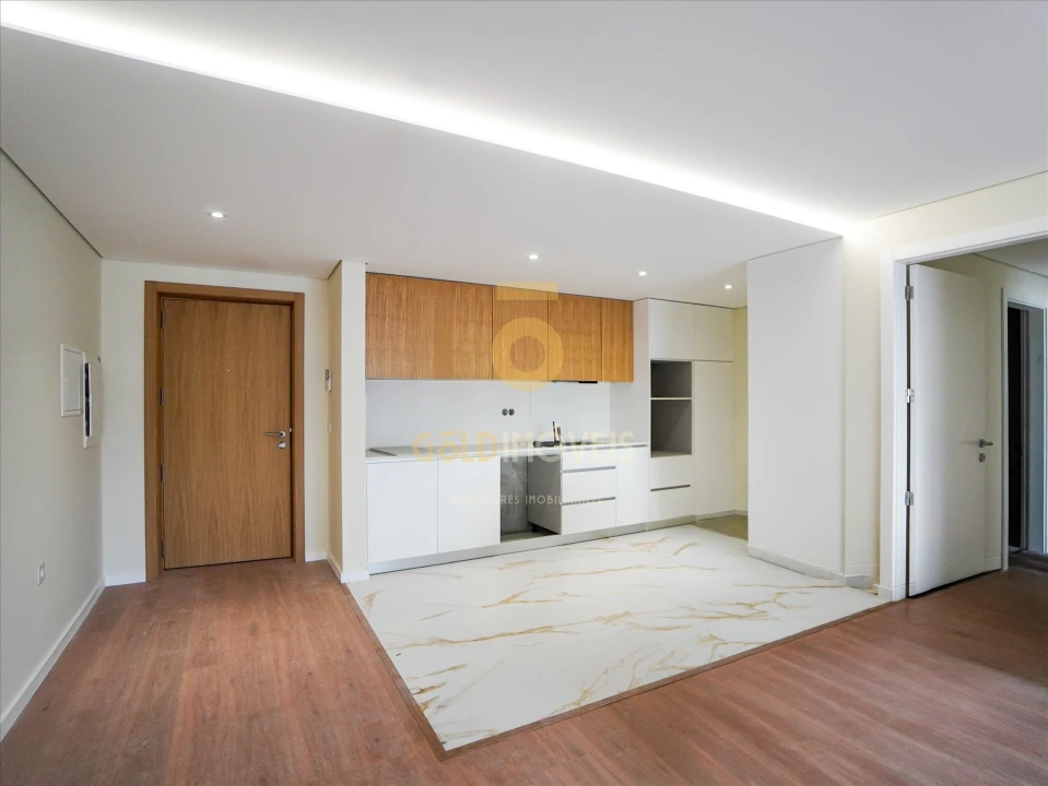 Apartamento T2 para Venda em Sobrado e Bairros Foto 6