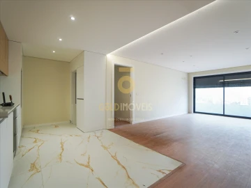 Apartamento T2 para Venda em Sobrado e Bairros
