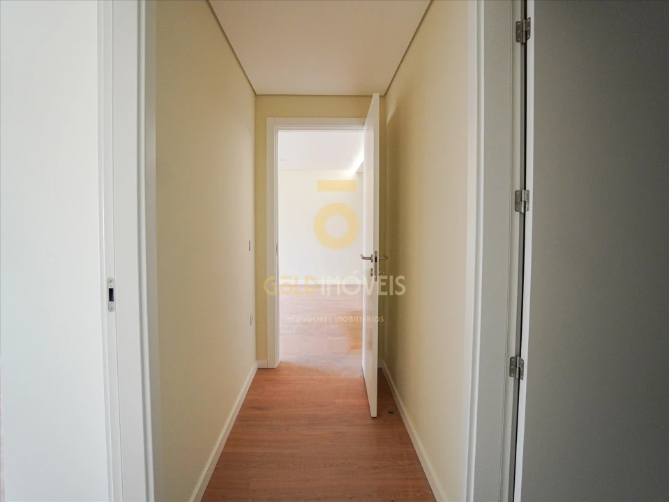 Apartamento T2 para Venda em Sobrado e Bairros Foto 15