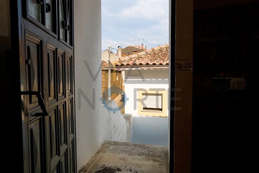 Moradia T3 para Venda em Eucisia, Gouveia e Valverde Foto 18