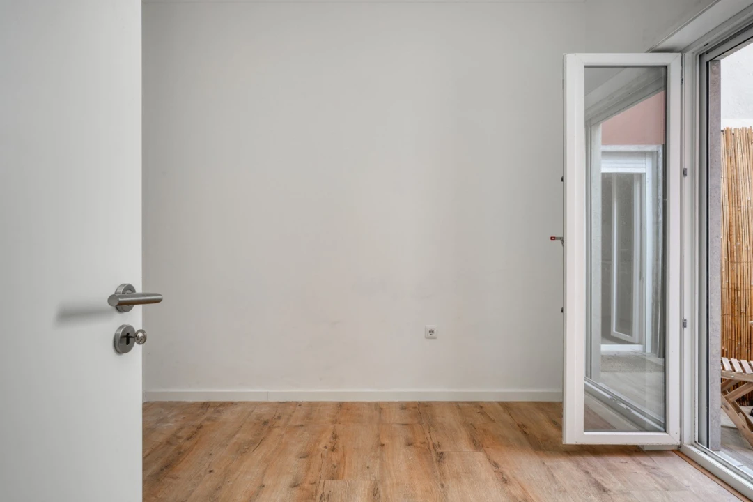 Apartamento T2 para Venda em Santa Maria e São Miguel, São Martinho, São Pedro Penaferrim Foto 14
