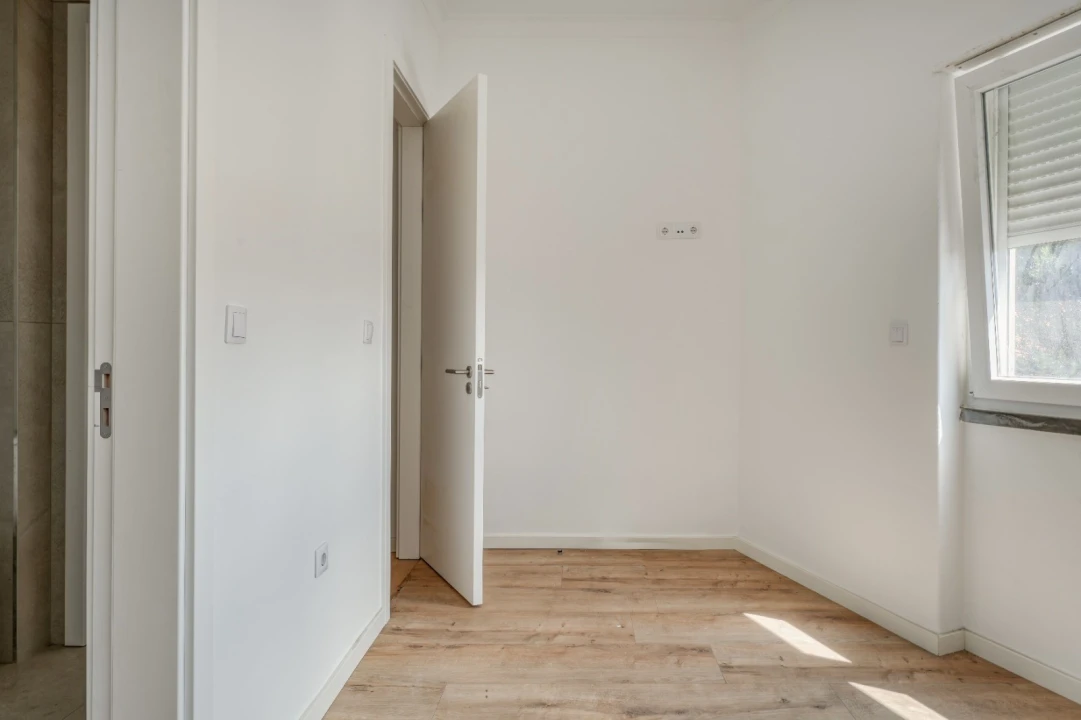 Apartamento T2 para Venda em Santa Maria e São Miguel, São Martinho, São Pedro Penaferrim Foto 15