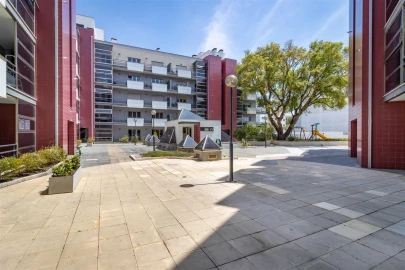 Apartamento T3 para Arrendamento em Leiria, Pousos, Barreira e Cortes