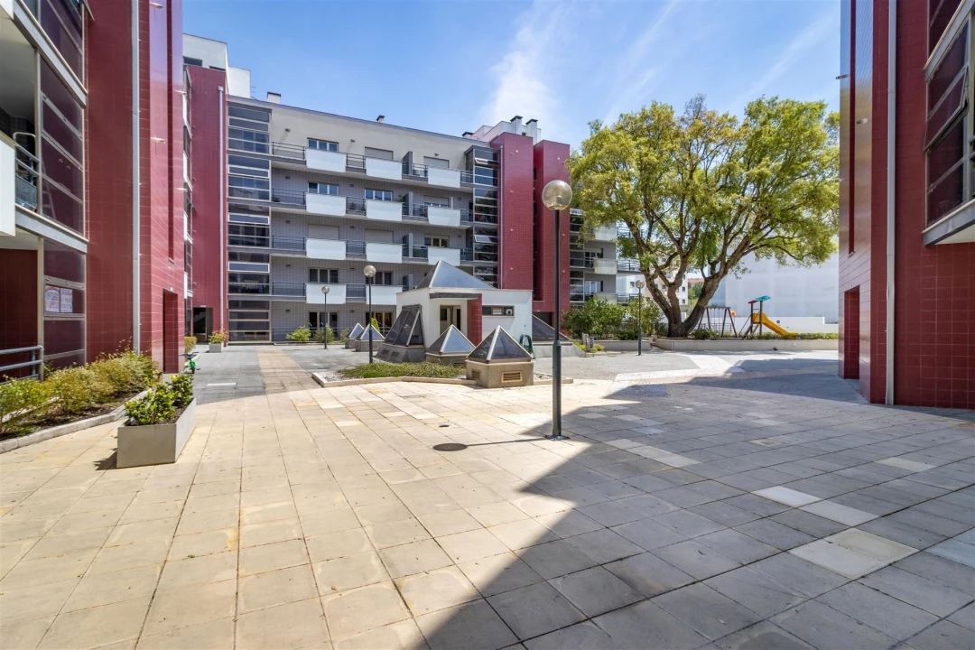 Apartamento T3 para Arrendamento em Leiria, Pousos, Barreira e Cortes Foto 22