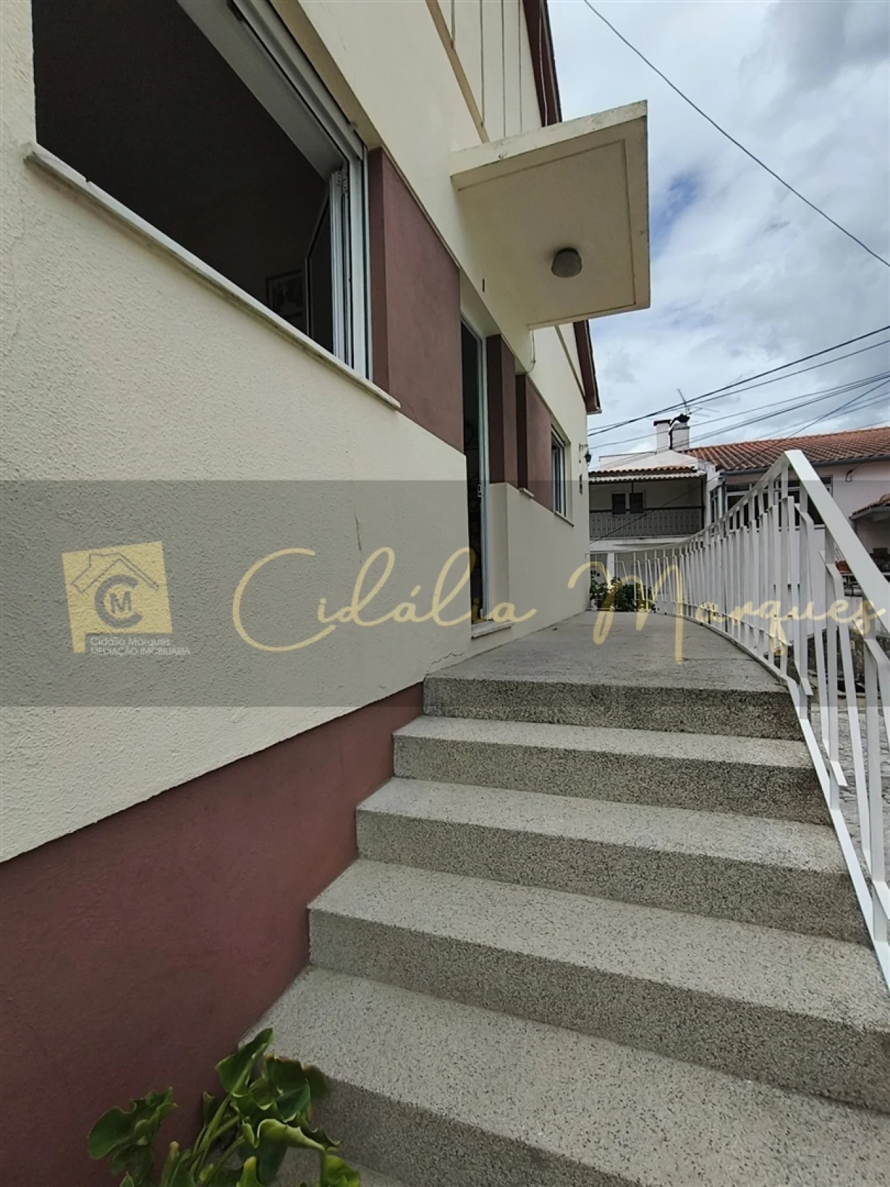 Moradia T2 para Venda em Rio de Loba Foto 4