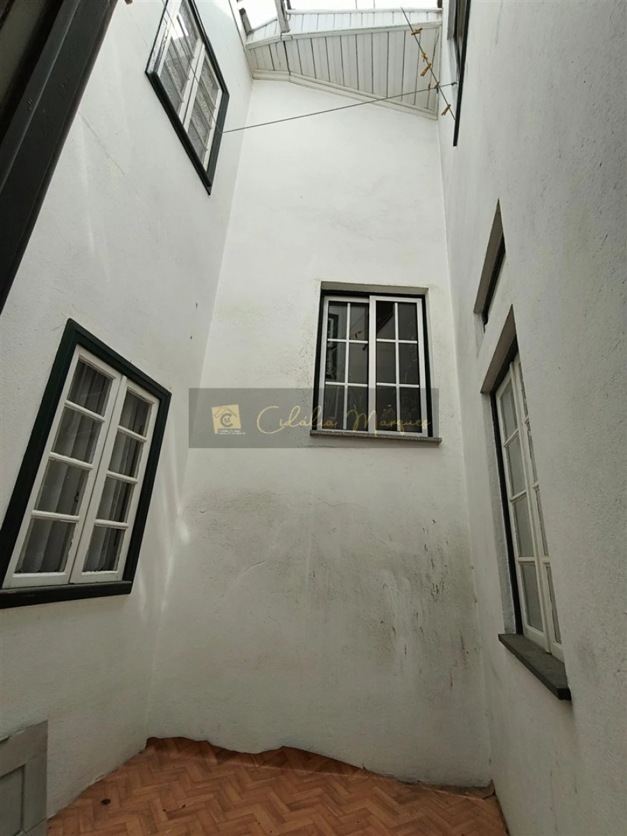Prédio para Venda em Viseu Foto 13