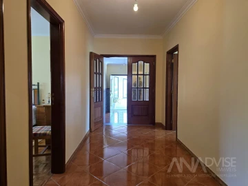 Moradia T3 para Venda em Mundão