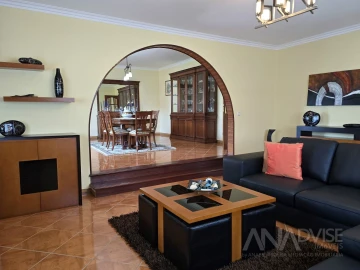 Moradia T3 para Venda em Mundão