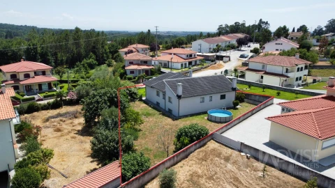 Moradia T3 para Venda em Mundão