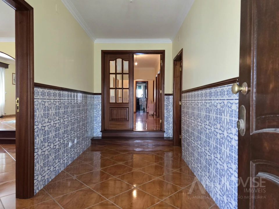 Moradia T3 para Venda em Mundão Foto 22