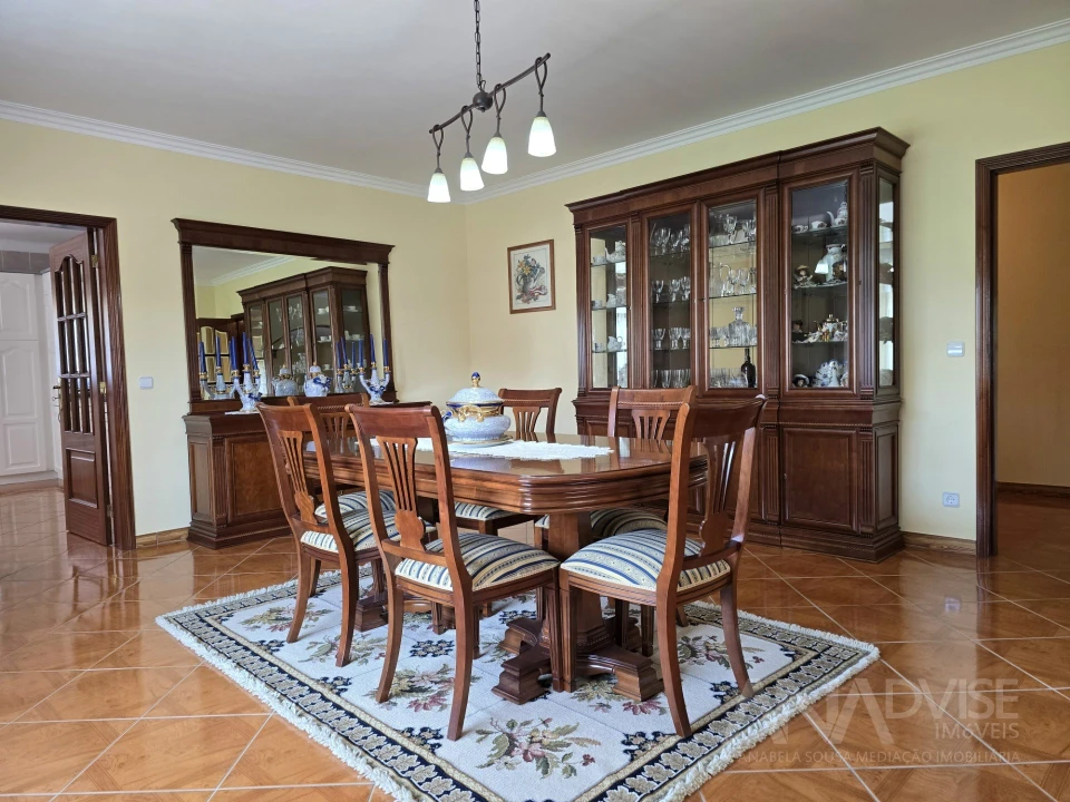 Moradia T3 para Venda em Mundão Foto 21