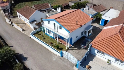 Moradia T5 para Venda em Santa Barbara