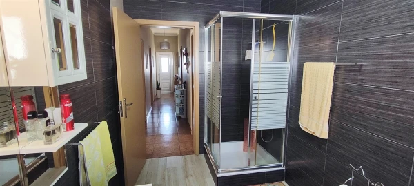 Moradia T5 para Venda em Santa Barbara
