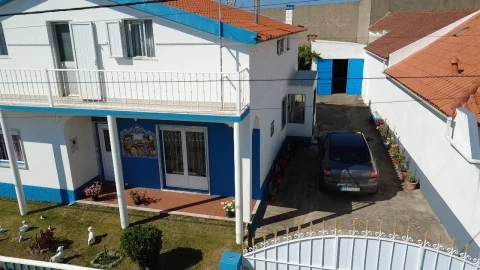 Moradia T5 para Venda em Santa Barbara