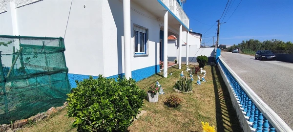 Moradia T5 para Venda em Santa Barbara