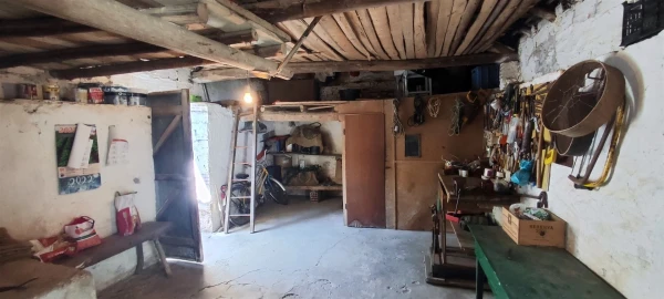 Moradia T5 para Venda em Santa Barbara