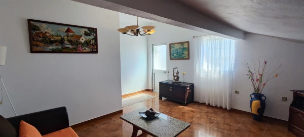 Moradia T5 para Venda em Santa Barbara