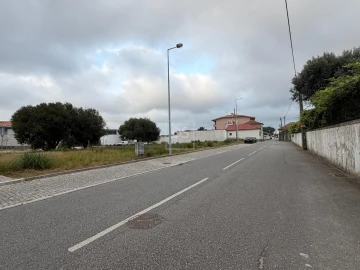 Terreno para Venda em Vila Nova da Telha